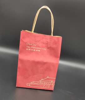Customized Wholesale White Brown Yellow Kraft Paper with Printing Handle Gift Bag Food Bag Paper Bag